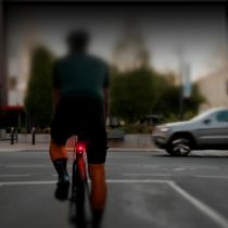 Eclairage Arri&egrave;re Cam&eacute;ra Ravemen NT 301