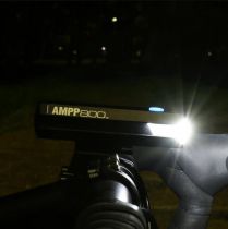 Eclairage Avant Cateye AMPP 800 Réf. HL-EL088RC  - 800 Lumens