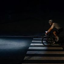 Eclairage Avant Ravemen K700