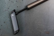 Mini Pompe Blackburn Airstick Any-Valves avec Poignée