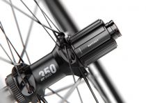 Roues DT Swiss AR1600 Disc Center Lock - 30mm