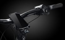 Support Smartphone Silicone Force sur Potence