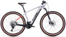 VAE Cube Reaction Hybrid Pro 625 - 2022