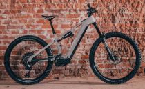 VAE Cube Stereo Hybrid ONE77 HPC Race 800 - 2027