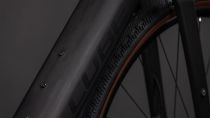VAE Gravel Cube Nuroad Hybrid C:62 EXC 400X - 2026